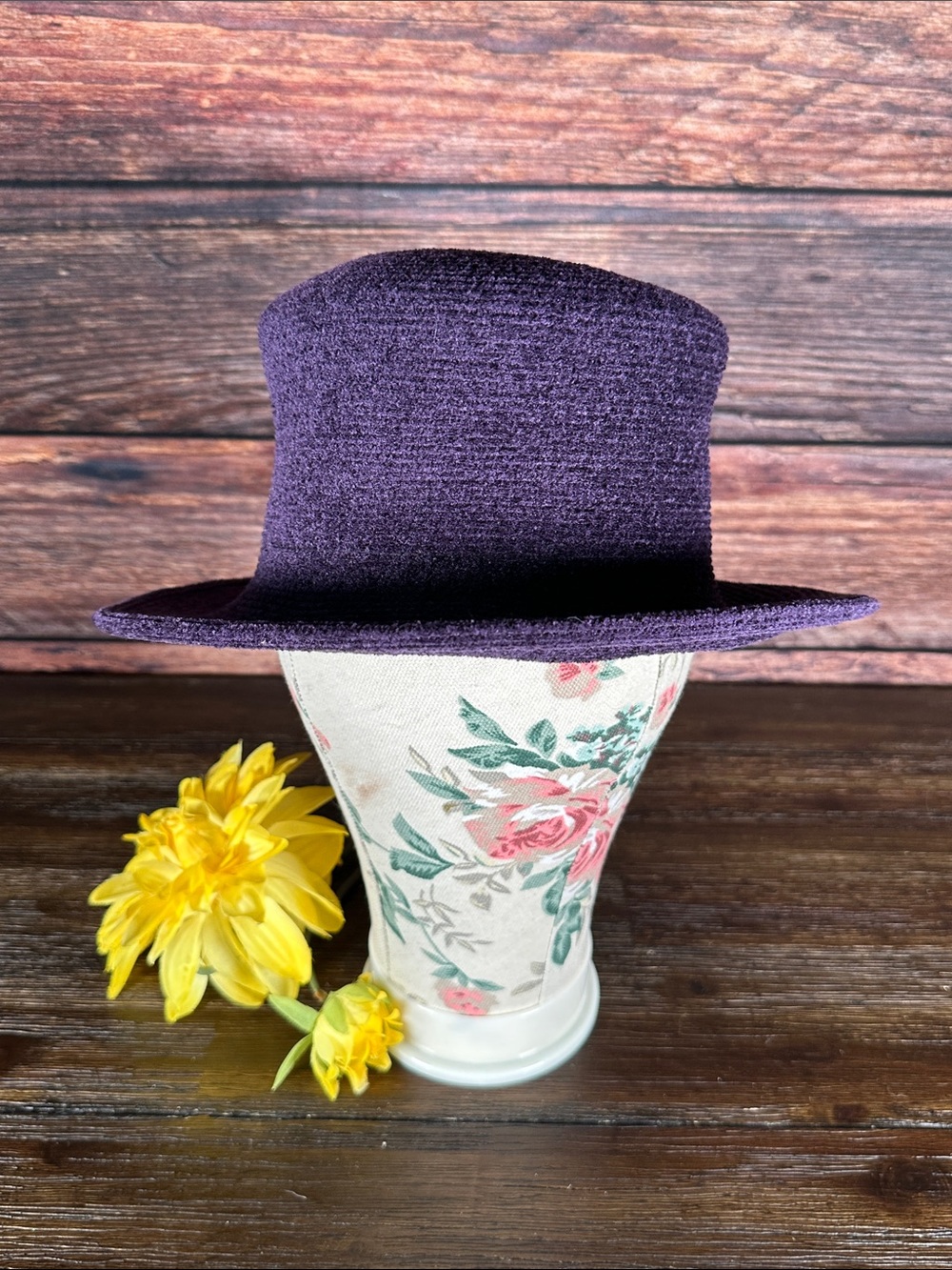 Bunn Women's Textured Purple Hat